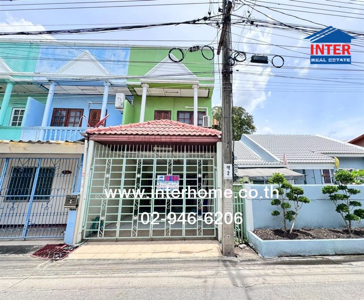 ขายทาวน์โฮมนนทบุรี บางใหญ่ บางบัวทอง : ทาวน์เฮ้าส์ 2 ชั้น 16 ตร.ว. หมู่บ้านกอบกาญจน์ ถนนราชพฤกษ์-รัตนาธิเบศร์ ถนนบางกรวย-ไทรน้อย บางใหญ่ นนทบุรี