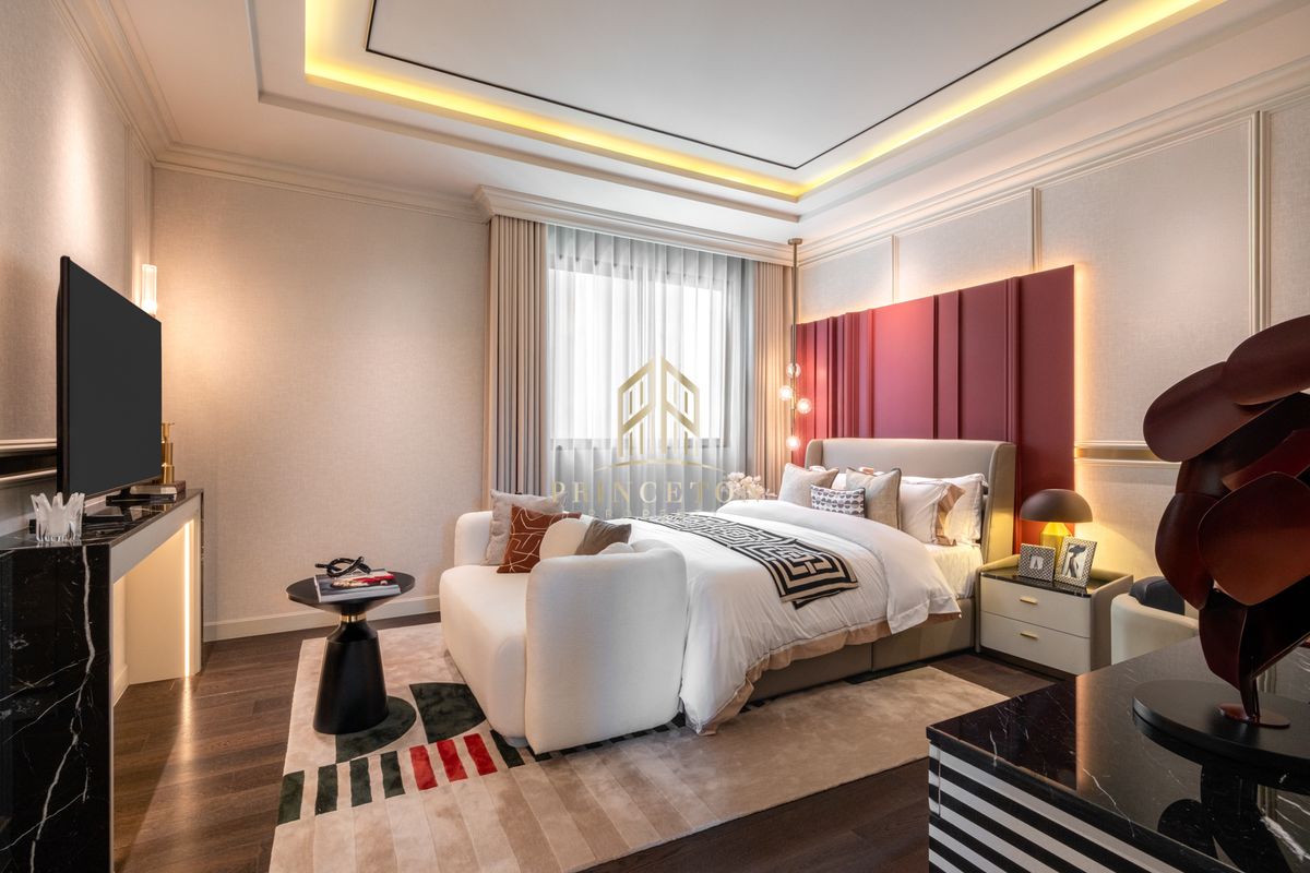 For SaleHouseBangna, Bearing, Lasalle : Exclusive 3-Storey Luxury House, CINQ ROYAL The Eighteen, Bangna KM.7 📞092-4252445