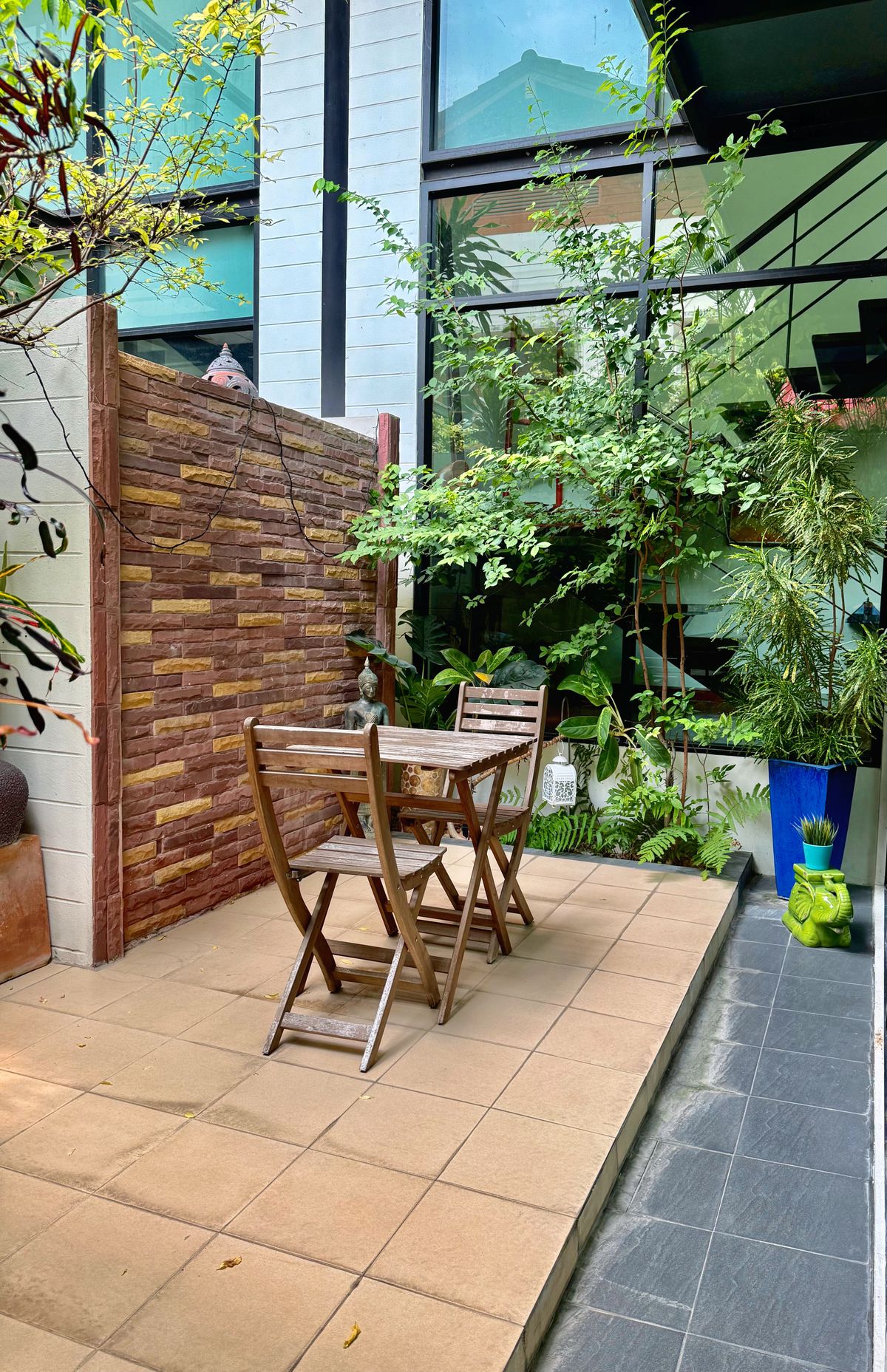 For SaleHotel&Apartment BusinessSukhumvit, Asoke, Thonglor : Apartments for sale“ Ban Sasida “4 Building, 229 sq.w. 1240 sq. meters, Sukhumvit 24