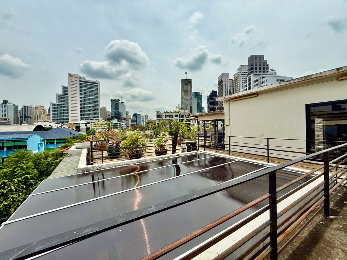 For SaleHotel&Apartment BusinessSukhumvit, Asoke, Thonglor : Apartments for sale“ Ban Sasida “4 Building, 229 sq.w. 1240 sq. meters, Sukhumvit 24