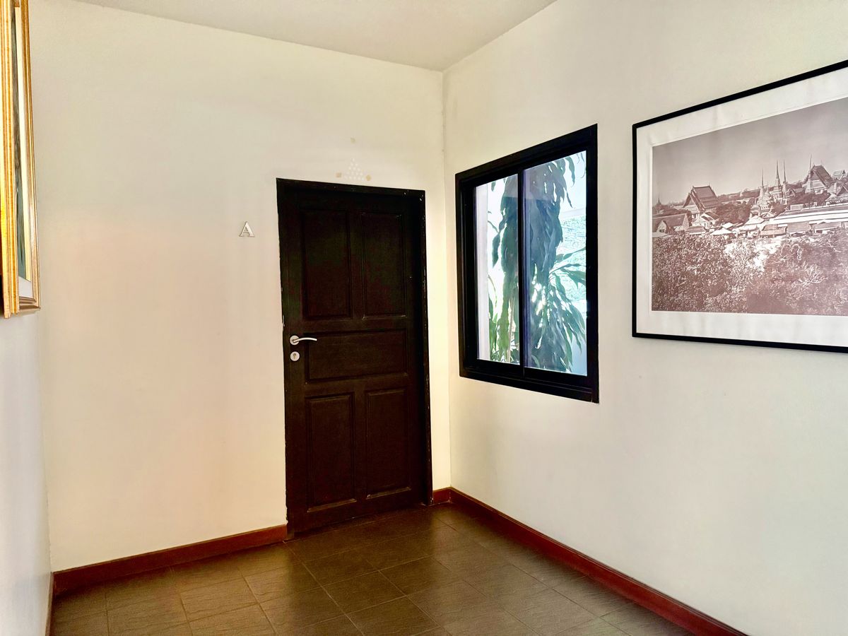 For SaleHotel&Apartment BusinessSukhumvit, Asoke, Thonglor : Apartments for sale“ Ban Sasida “4 Building, 229 sq.w. 1240 sq. meters, Sukhumvit 24