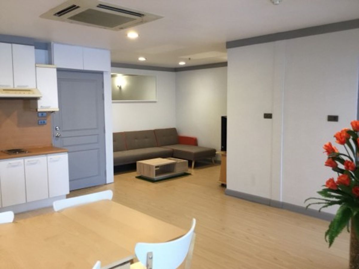 For RentCondoSukhumvit, Asoke, Thonglor : 1 bed 1 bath 60 sqm condo at The Waterford Diamond for rent 28,000THB per month, Sukhumvit Soi 30, Phrom Phong BTS station