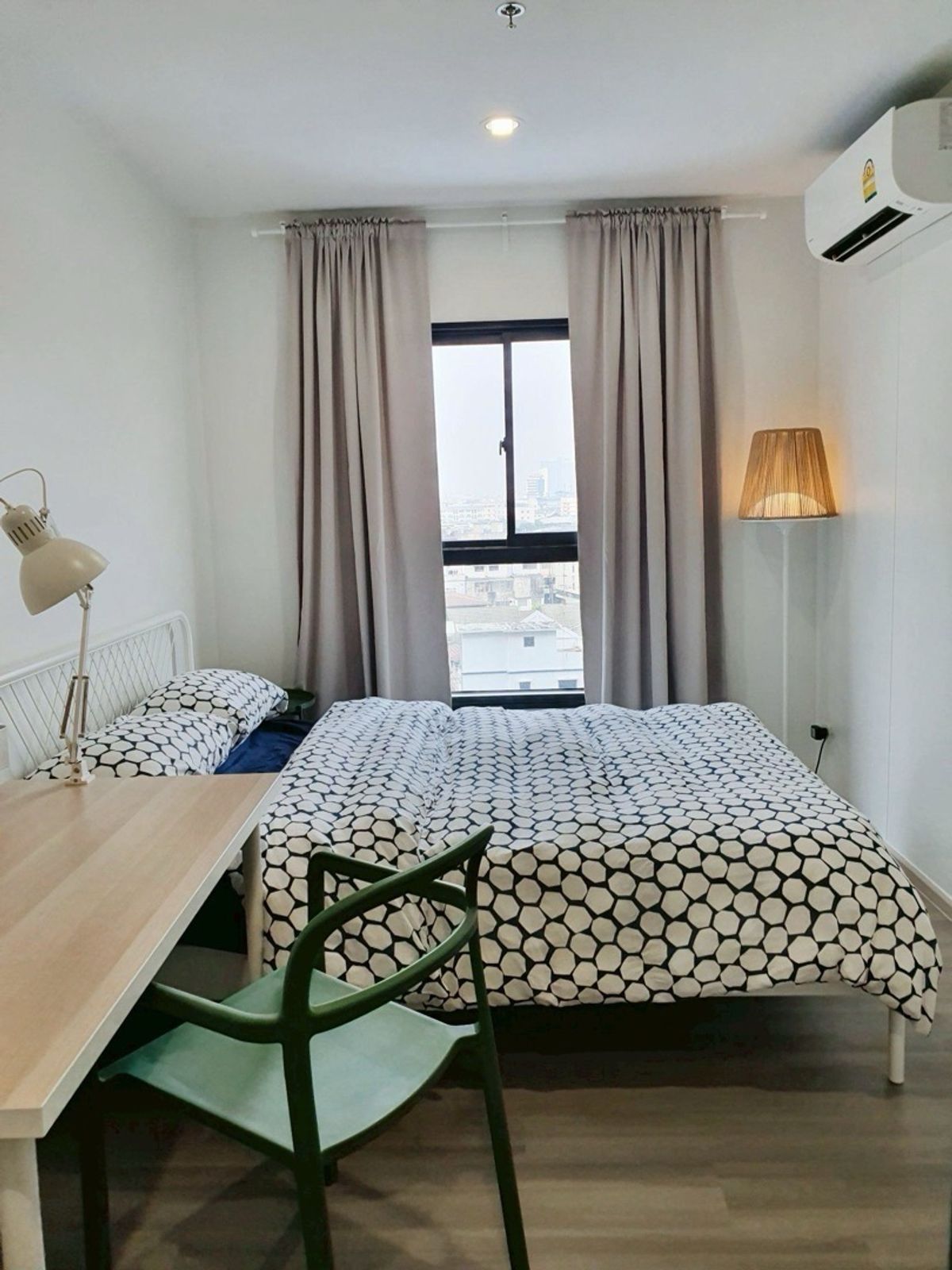 For RentCondoPinklao, Charansanitwong : @condocuator 📍 For rent The Parkland Charan - Pinklao ready to move in. There is a washing machine [PM3582]