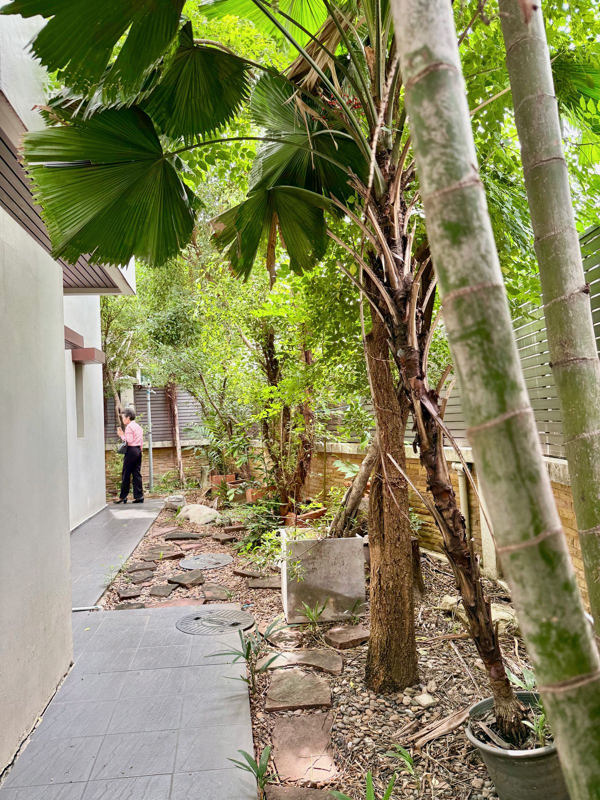 For SaleHotel&Apartment BusinessSukhumvit, Asoke, Thonglor : Apartments for sale“ Ban Sasida “4 Building, 229 sq.w. 1240 sq. meters, Sukhumvit 24