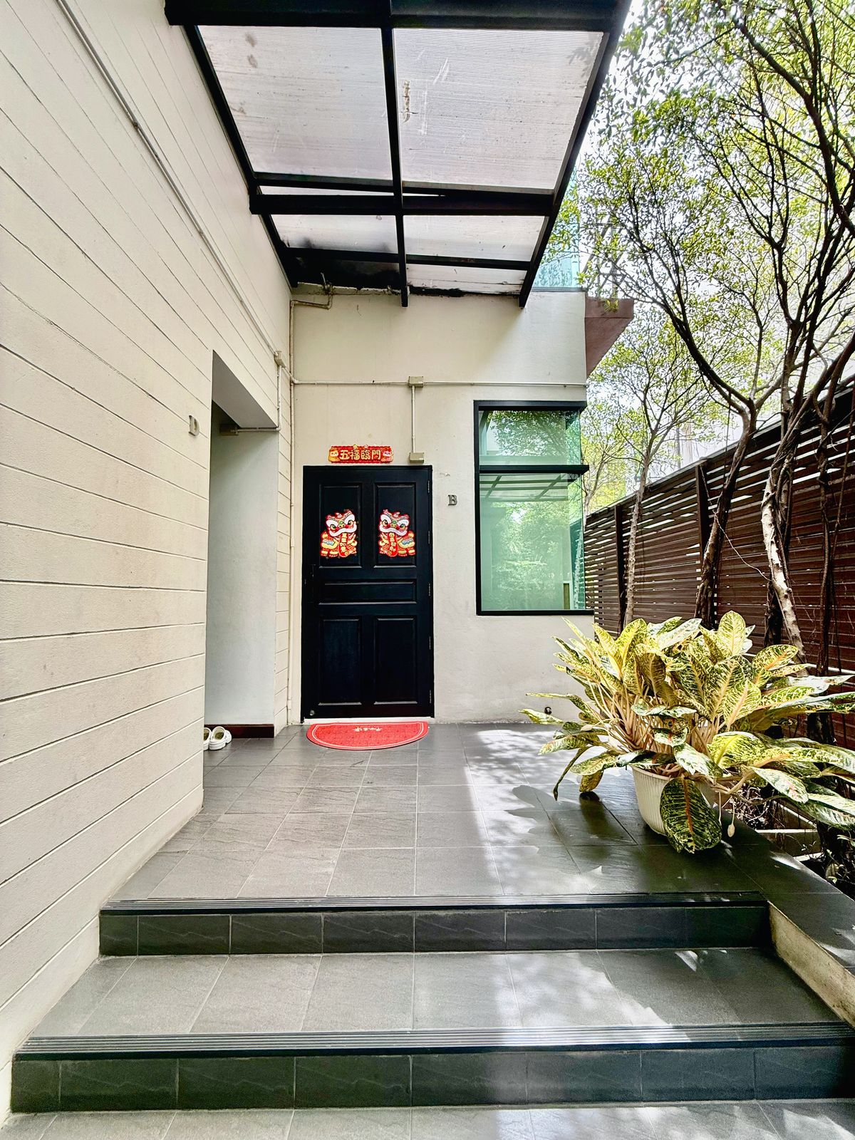 For SaleHotel&Apartment BusinessSukhumvit, Asoke, Thonglor : Apartments for sale“ Ban Sasida “4 Building, 229 sq.w. 1240 sq. meters, Sukhumvit 24