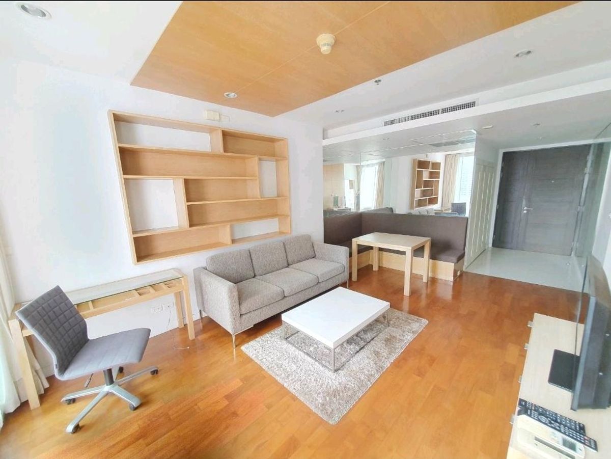 ขายคอนโดสุขุมวิท อโศก ทองหล่อ : 📍Siri Residence (เพียงตร.ม.ละ 154k บาท 🔥😮)ราคาดีที่สุดใน Type 1 Bed 60sq.m. 
คอนโดคุณภาพจากแสนสิริ ห่างเพียง 150 เมตรจาก BTS พร้อมพงษ์ 🏠