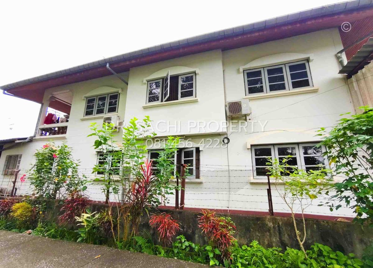 ขายบ้านเชียงราย : ขายที่ดินพร้อมบ้าน 236.7 ตรว. ติดถนนพหลโยธิน ใกล้ ม.แม่ฟ้าหลวง เชียงราย