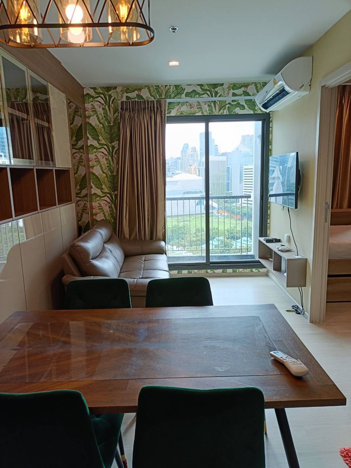 For RentCondoWitthayu, Chidlom, Langsuan, Ploenchit : Life One Wireless