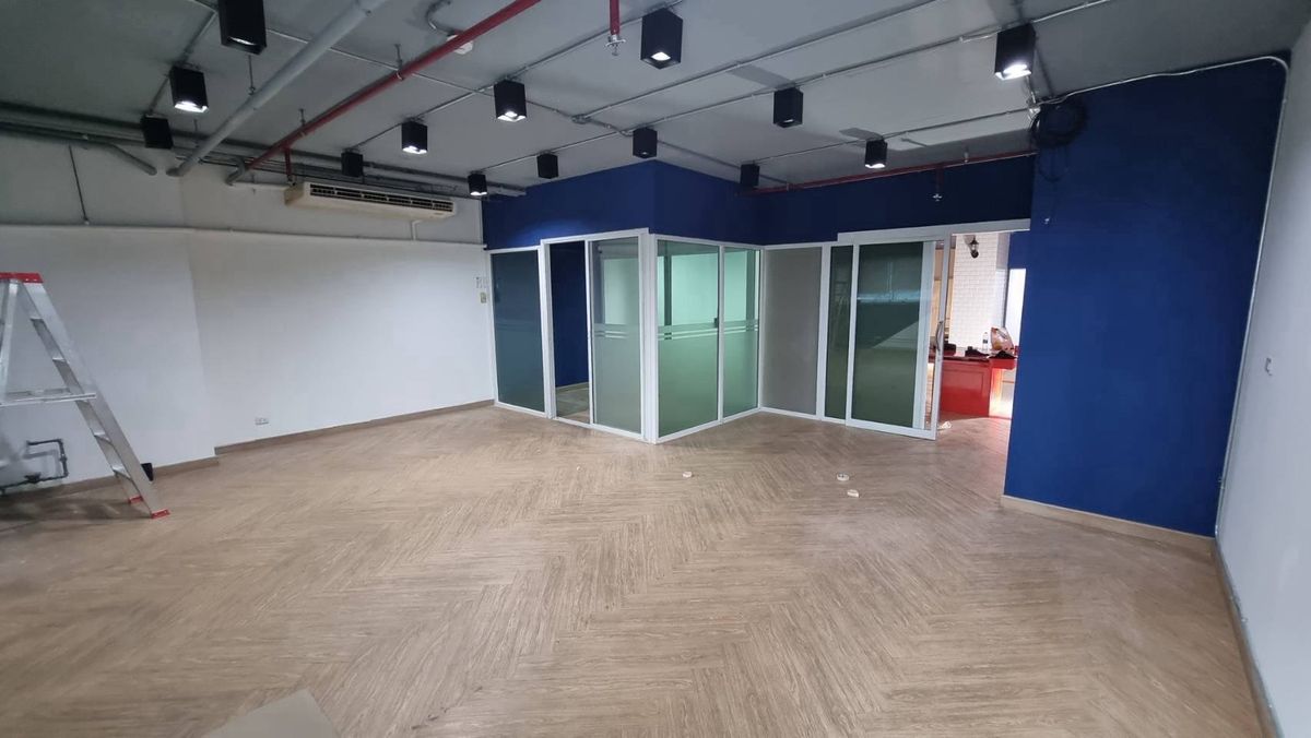 For RentOfficeSukhumvit, Asoke, Thonglor : Office for Rent near BTS Asoke – 24/7 AccessSize: 256.80 sq.m