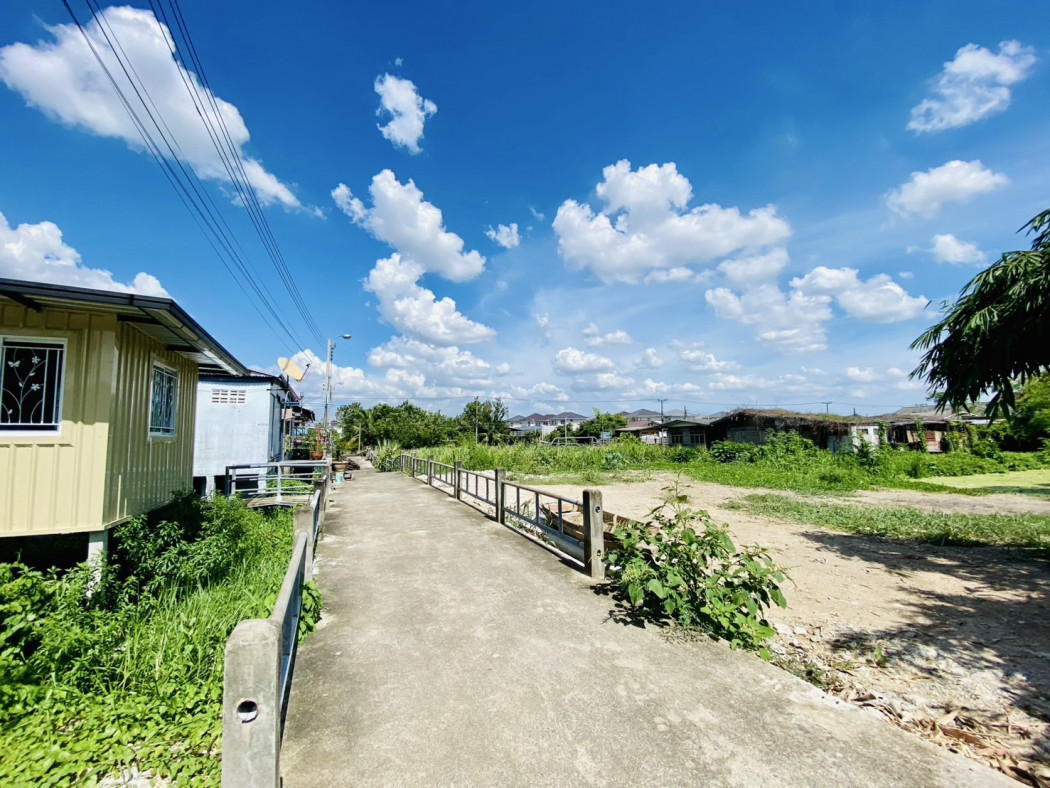ขายที่ดินนนทบุรี บางใหญ่ บางบัวทอง : ขาย ที่ดิน บางใหญ่ เสาธงหิน เนื้อที่ 1 ไร่ 1 งาน 22 ตรว