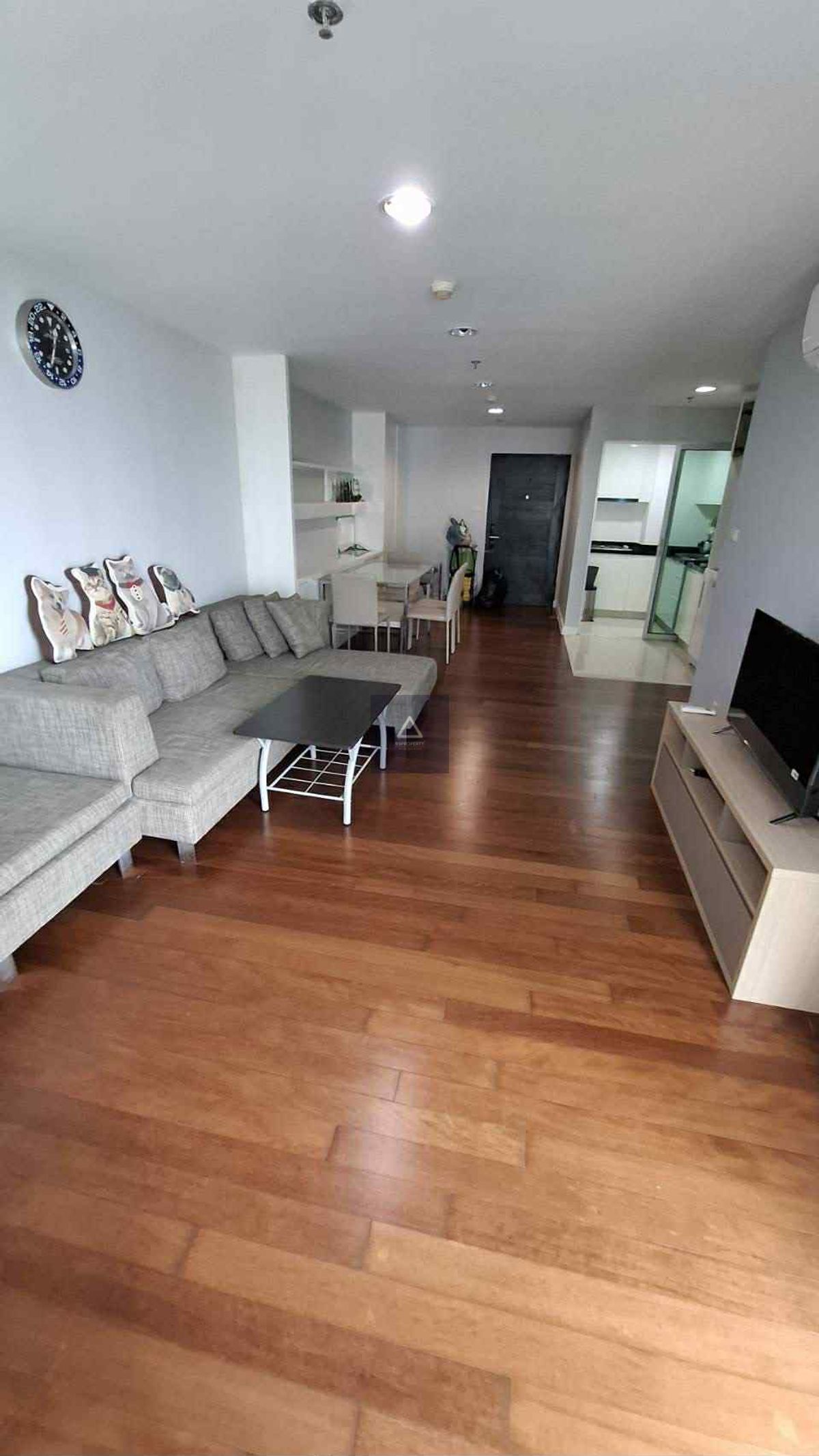 Belle Grand Rama 9     เบลล์ แกรนด์ พระราม 9  ห้องสวย พร้อมอยู่ Loading...