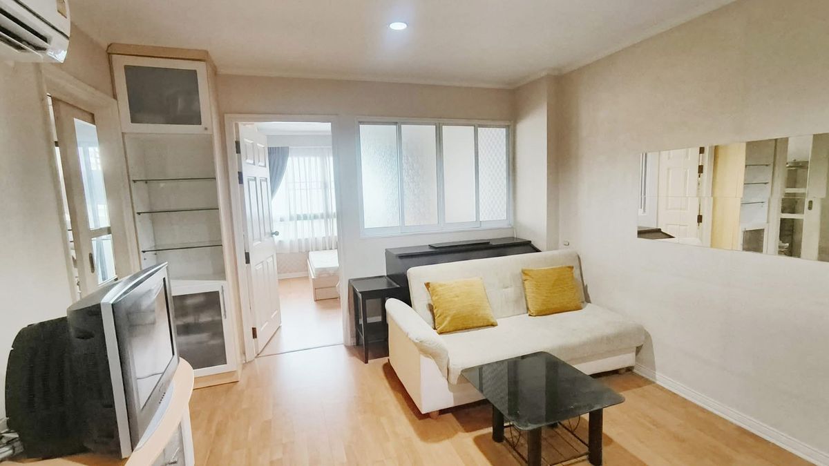 For SaleCondoSapankwai,Jatujak : 🌟 Lumphini Ville Phahon-Sutthisan Condo Condo, abundant potential location, large room, near BTS, Saphan Khwai, this special price is not often. Buy urgently 🚨