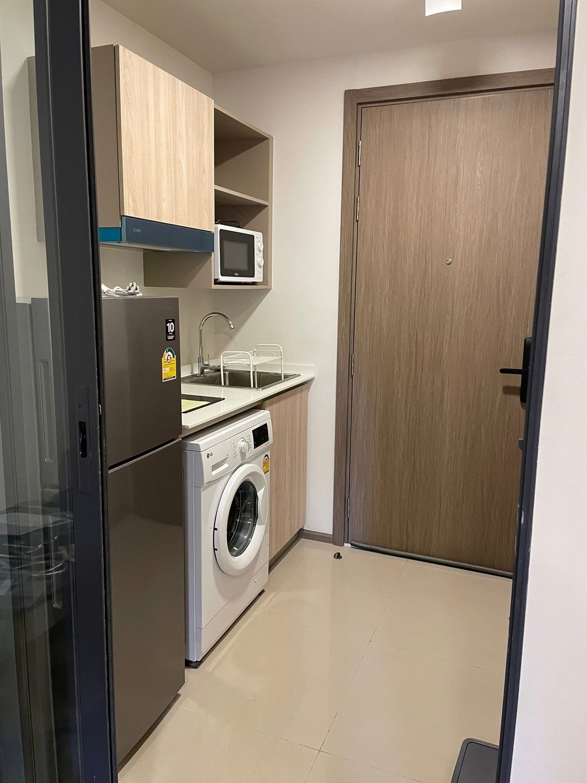 For RentCondoBangna, Bearing, Lasalle : For rent 📍 THE MUVE Bangna 📍 Fully furnished and equipped, near Burapha Withi Expressway