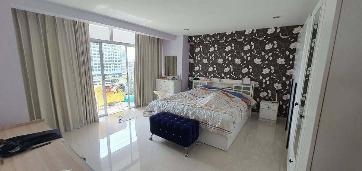 ขายคอนโดปิ่นเกล้า จรัญสนิทวงศ์ : (รหัส T108) ขายคอนโด Pinklao exclusive condominium : ปิ่นเกล้า เอ็กซ์คลูซีฟ คอนโดมิเนียม ใกล้เซ็นทรัลปิ่นเกล้า