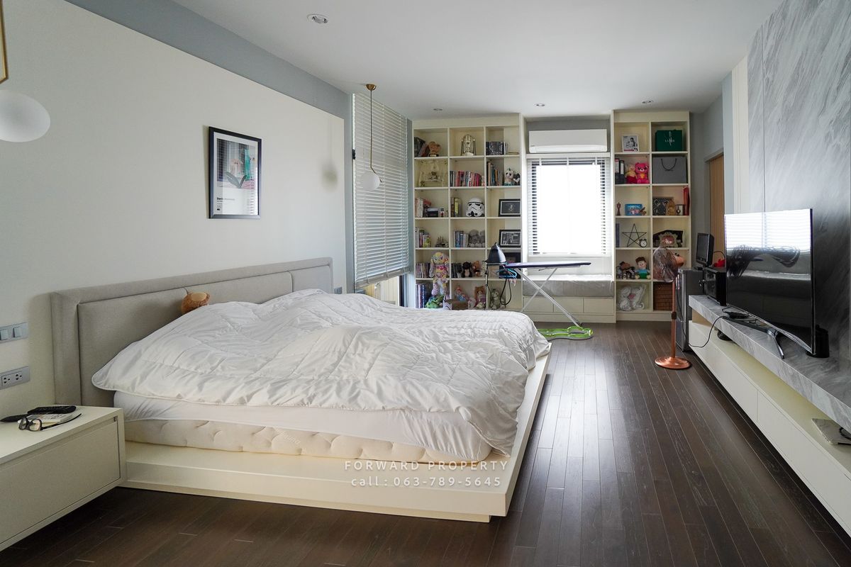 ขายบ้านพระราม 5 ราชพฤกษ์ บางกรวย : ขายบ้านเดี่ยว 3 ชั้นครึ่ง สไตล์โมเดิร์น พร้อมลิฟต์ส่วนตัว ย่านราชพฤกษ์-พระราม5 ราคา 20 ล้านบาท