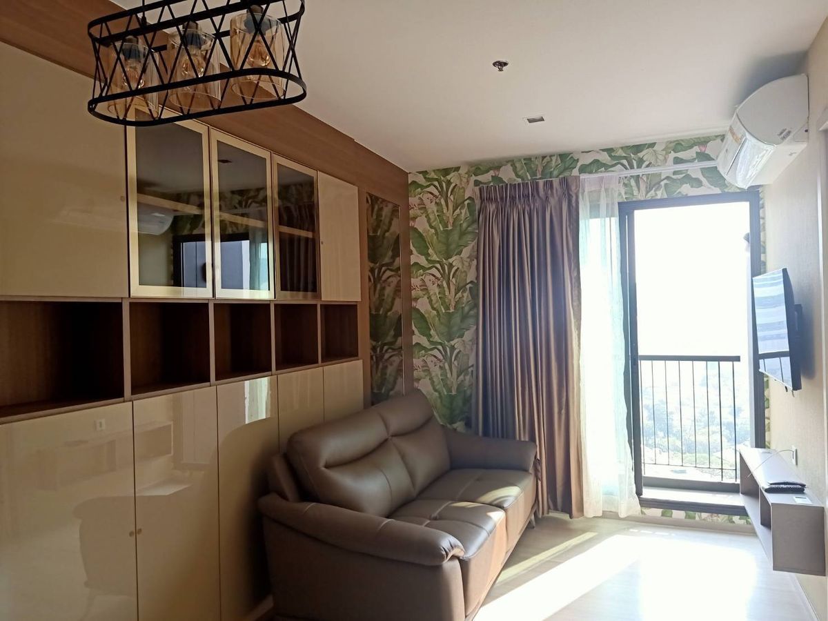 For RentCondoWitthayu, Chidlom, Langsuan, Ploenchit : 2 bed 1 bath 45 sqm condo at Life One Wireless for rent 35,000THB per month, Witthayu road, Phloenchit BTS station.