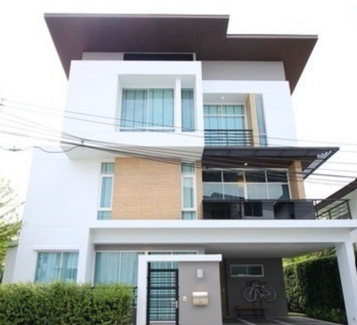 ให้เช่าบ้านพัฒนาการ ศรีนครินทร์ : ให้เช่า บ้านเดี่ยว 3 ชั้น เนอวานา บียอนด์ ไลท์ พระราม 9 - กรุงเทพกรีฑา 32