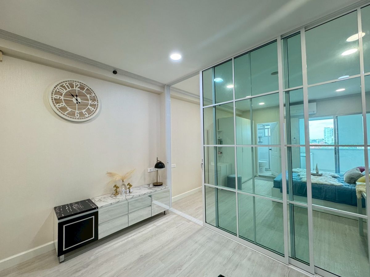 For RentCondoPattanakan, Srinakarin : Condo for rent, Supalai Park, Srinakarin, studio room, ready to move in Next to the Yellow Line ✨