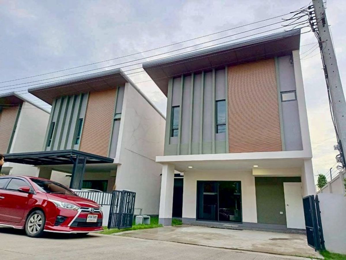 For SaleTownhomeRama5, Ratchapruek, Bangkruai : 2-storey townhome rental, Anabuki Thana Habi Tet, Maha Jesada Bridge, Dinnanusorn-Ratchapruek, 34 square wah, 3 bedrooms (raising animals), Ratchaphruek-Nonthaburi 1, Sai Ma Subdistrict, Mueang Nonthaburi District, Nonthaburi Province