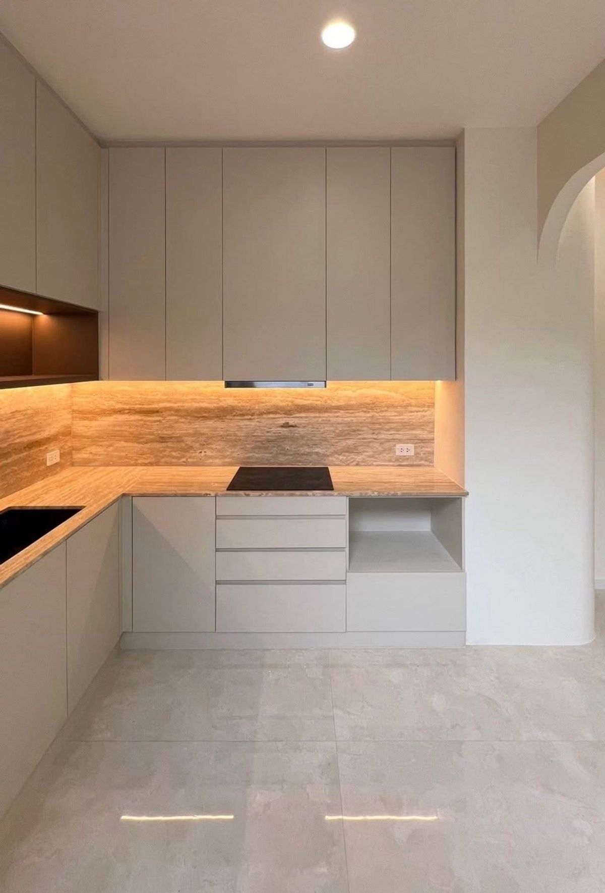 For RentTownhomeRama3 (Riverside),Satupadit : Townhouse for rent 🔥 Demi Sathu 49 🔥 3 bedrooms, 4 bathrooms, fully furnished and equipped with appliances.