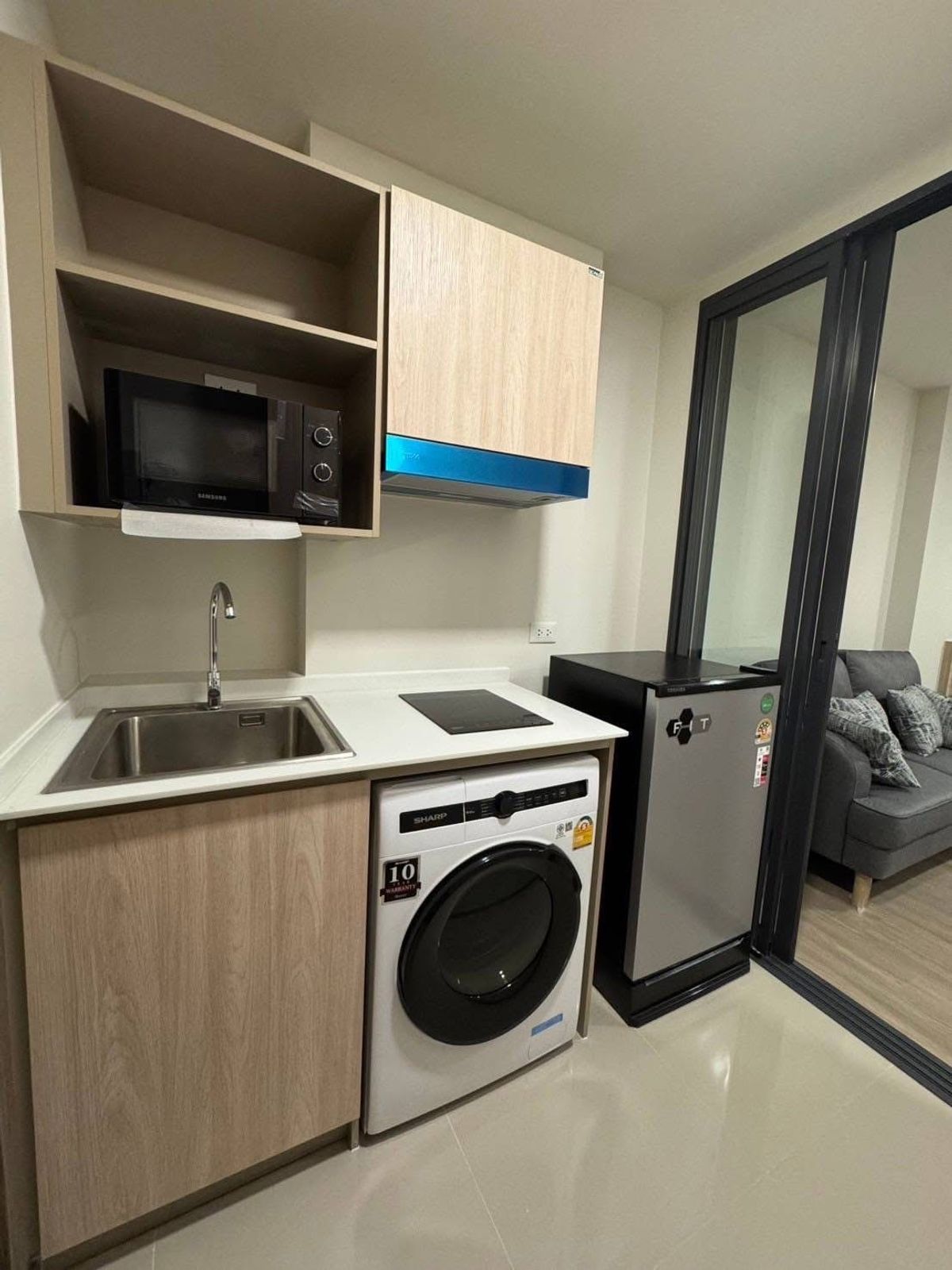 For RentCondoBangna, Bearing, Lasalle : For rent 📍 THE MUVE Bangna 📍 Fully furnished and equipped, near Burapha Withi Expressway