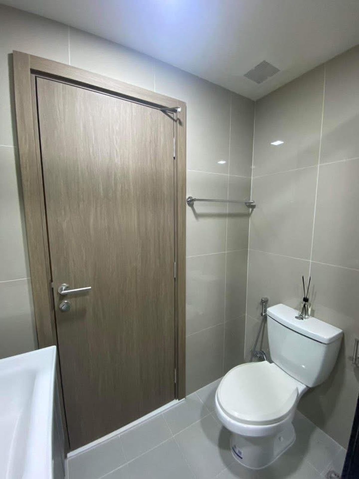 For RentCondoBangna, Bearing, Lasalle : For rent 📍 THE MUVE Bangna 📍 Fully furnished and equipped, near Burapha Withi Expressway