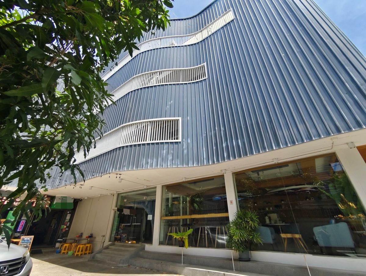 ให้เช่าสำนักงานสีลม ศาลาแดง บางรัก : ให้เช่า ออฟฟิศสำนักงาน 77.7 ตร.ม. สาทร - สีลม ใกล้ BTS ศาลาแดง 400 เมตร | For Rent - Office Space your Company sizing 77.7 sq.m. at Sathorn - Silom , Closed to BTS Saladaeng 400 Meters