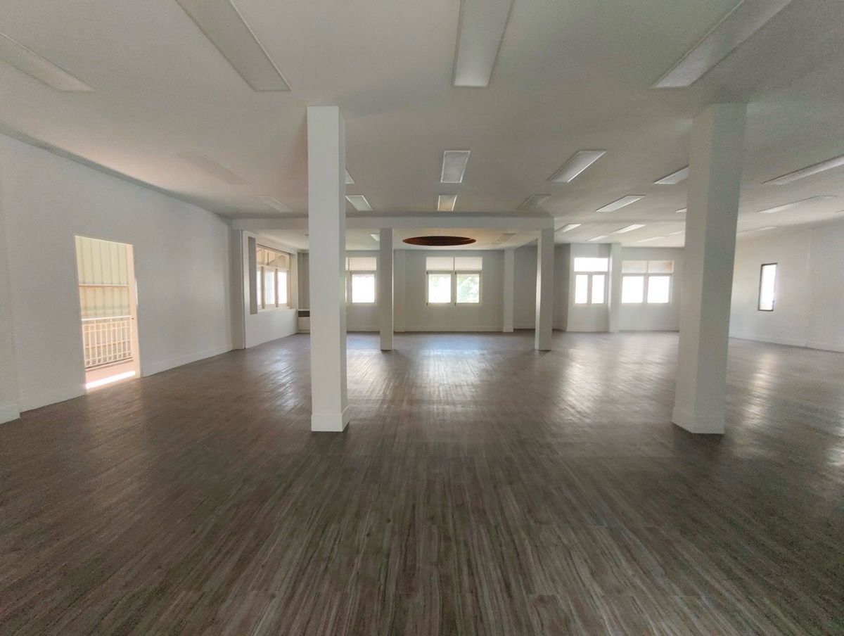 ให้เช่าสำนักงานสีลม ศาลาแดง บางรัก : ให้เช่า ออฟฟิศสำนักงาน 196 ตร.ม. สีลม - สาทร ใกล้ รถไฟฟ้า BTS ศาลาแดง 400 เมตร ทำเลดีมาก | For Rental - Office Space 196 sq.m. for Your Business at Silom - Sathorn , Closed to BTS Saladaeng 400 Meters , Prime Location on CBD