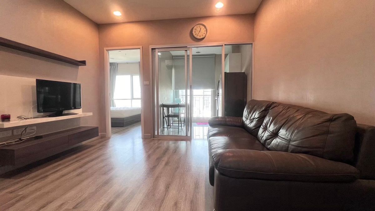 ให้เช่าคอนโดสาทร นราธิวาส : ให้เช่า 1 นอน Centric Sathorn St.Louis 39 ตรม ชั้นสูง BTS St.Louis 
