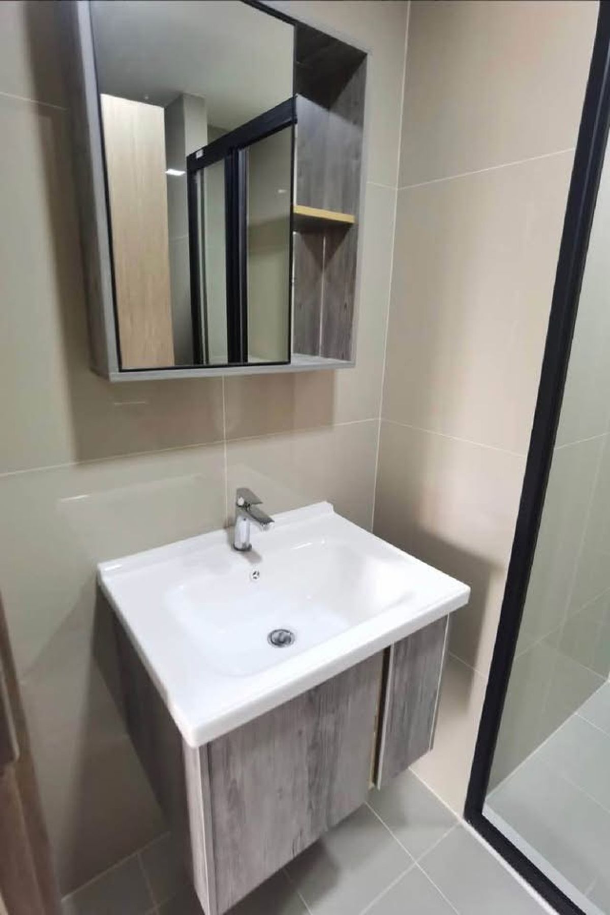 For RentCondoBangna, Bearing, Lasalle : For rent 🔥 The muve bangna 🔥 Fully furnished and equipped, near BTS Bangna