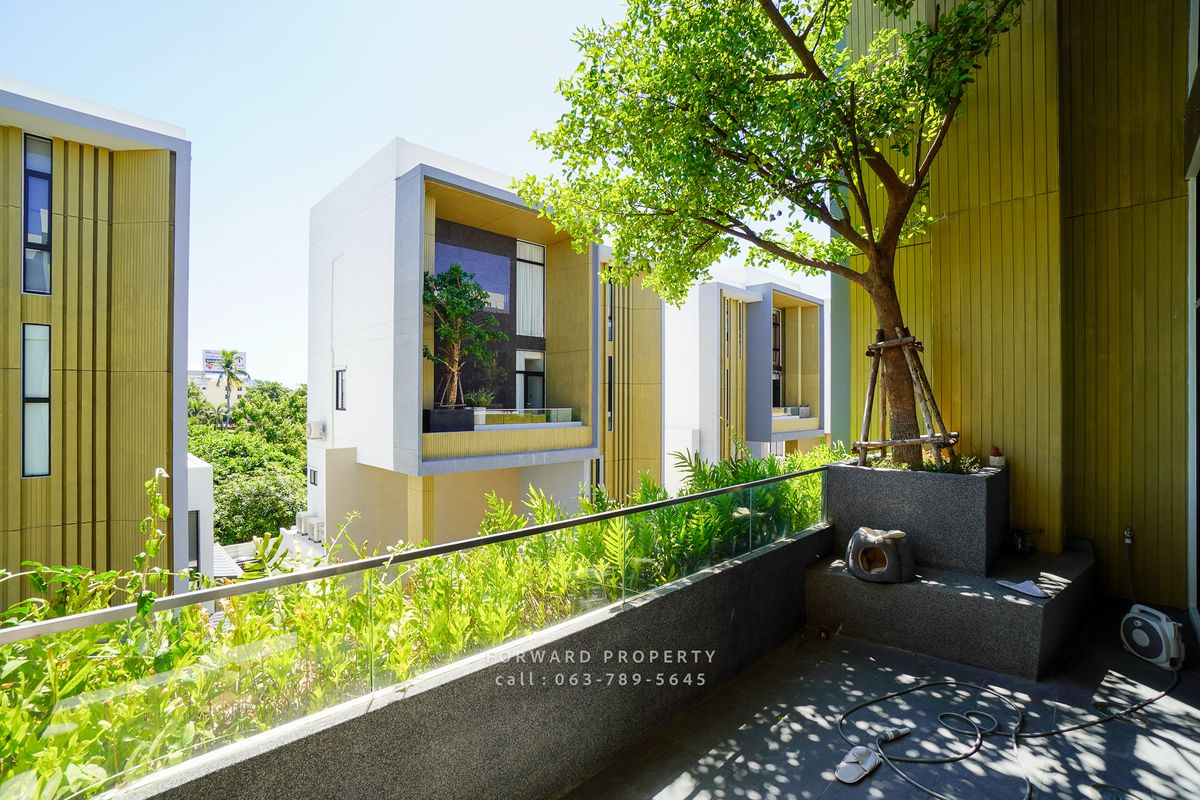 ขายบ้านพระราม 5 ราชพฤกษ์ บางกรวย : ขายบ้านเดี่ยว 3 ชั้นครึ่ง สไตล์โมเดิร์น พร้อมลิฟต์ส่วนตัว ย่านราชพฤกษ์-พระราม5 ราคา 20 ล้านบาท