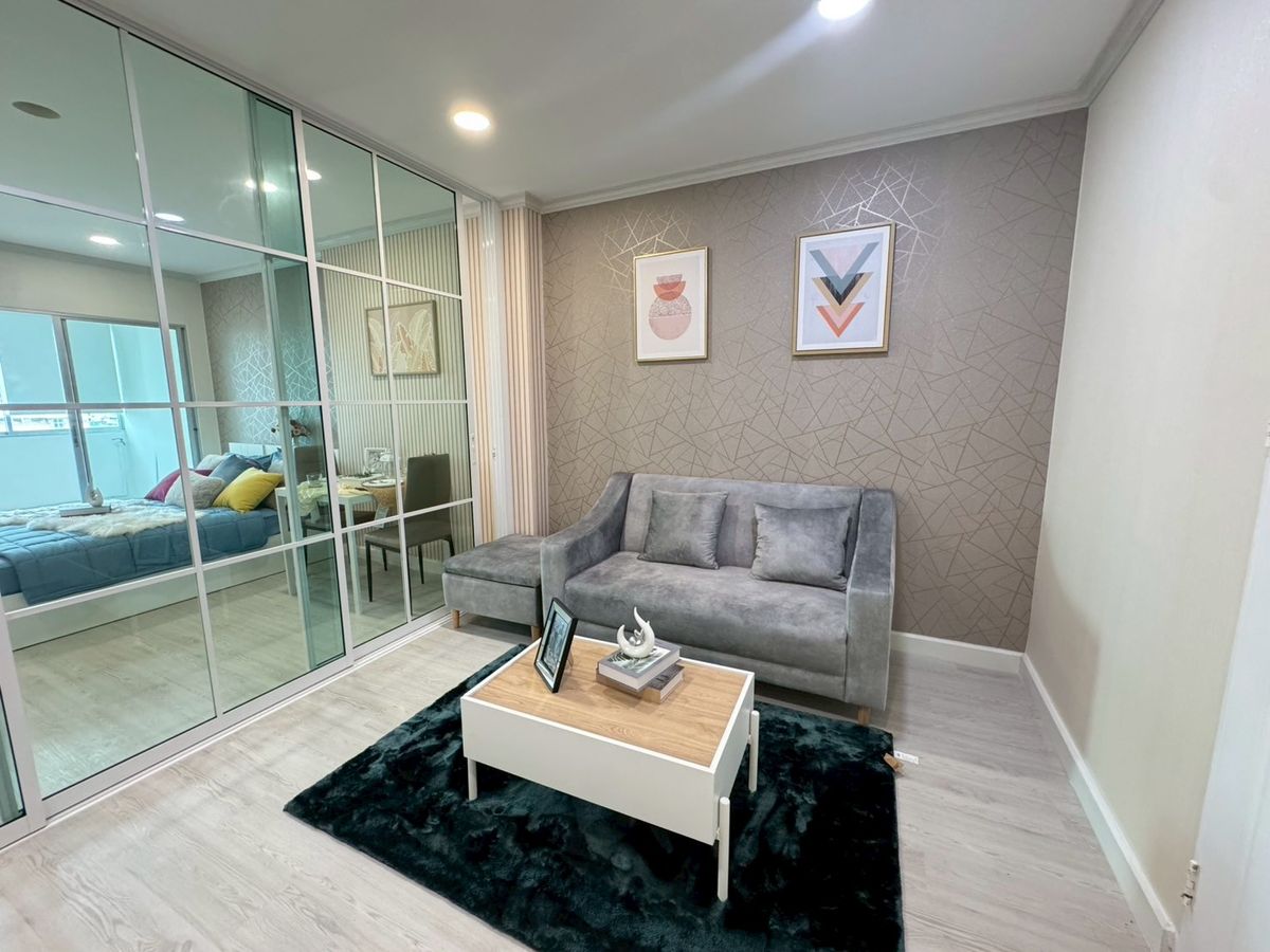 For RentCondoPattanakan, Srinakarin : Condo for rent, Supalai Park, Srinakarin, studio room, ready to move in Next to the Yellow Line ✨