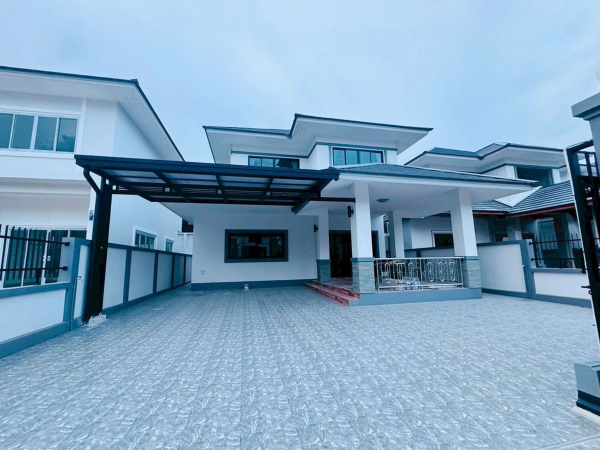 ให้เช่าบ้านเชียงใหม่ : บ้านสวยในโครงการ ให้เช่าเดือนละ 32,000 บาท ใกล้ 89 พลาซ่าเพียง 5 นาที No.15H751