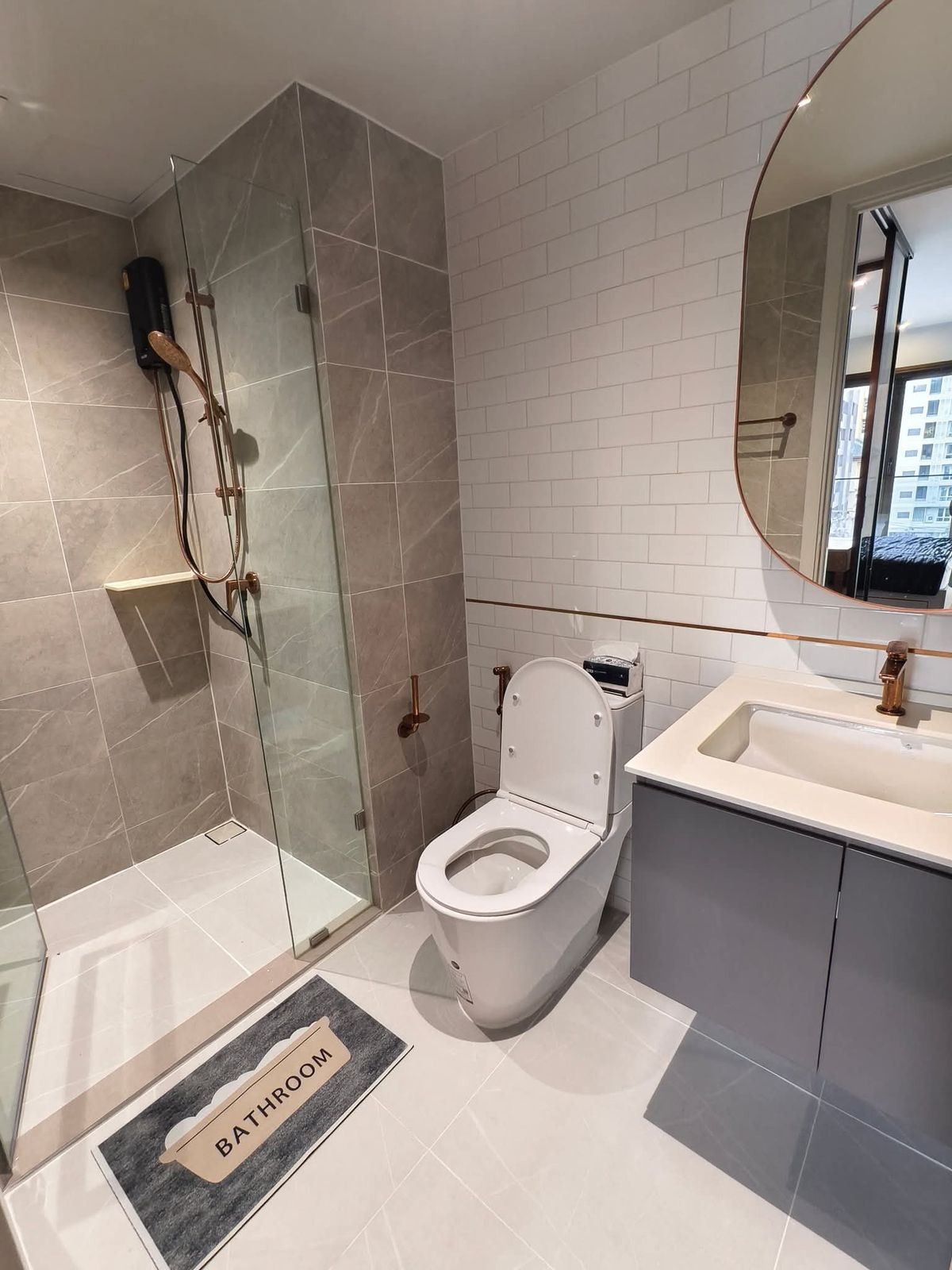 ให้เช่าคอนโดสุขุมวิท อโศก ทองหล่อ : ให้เช่า 📍 Chapter Thonglor 25 📍 ใกล้ BTS ทองหล่อ เฟอร์นิเจอร์ และ เครื่องใช้ไฟฟ้าครบ 