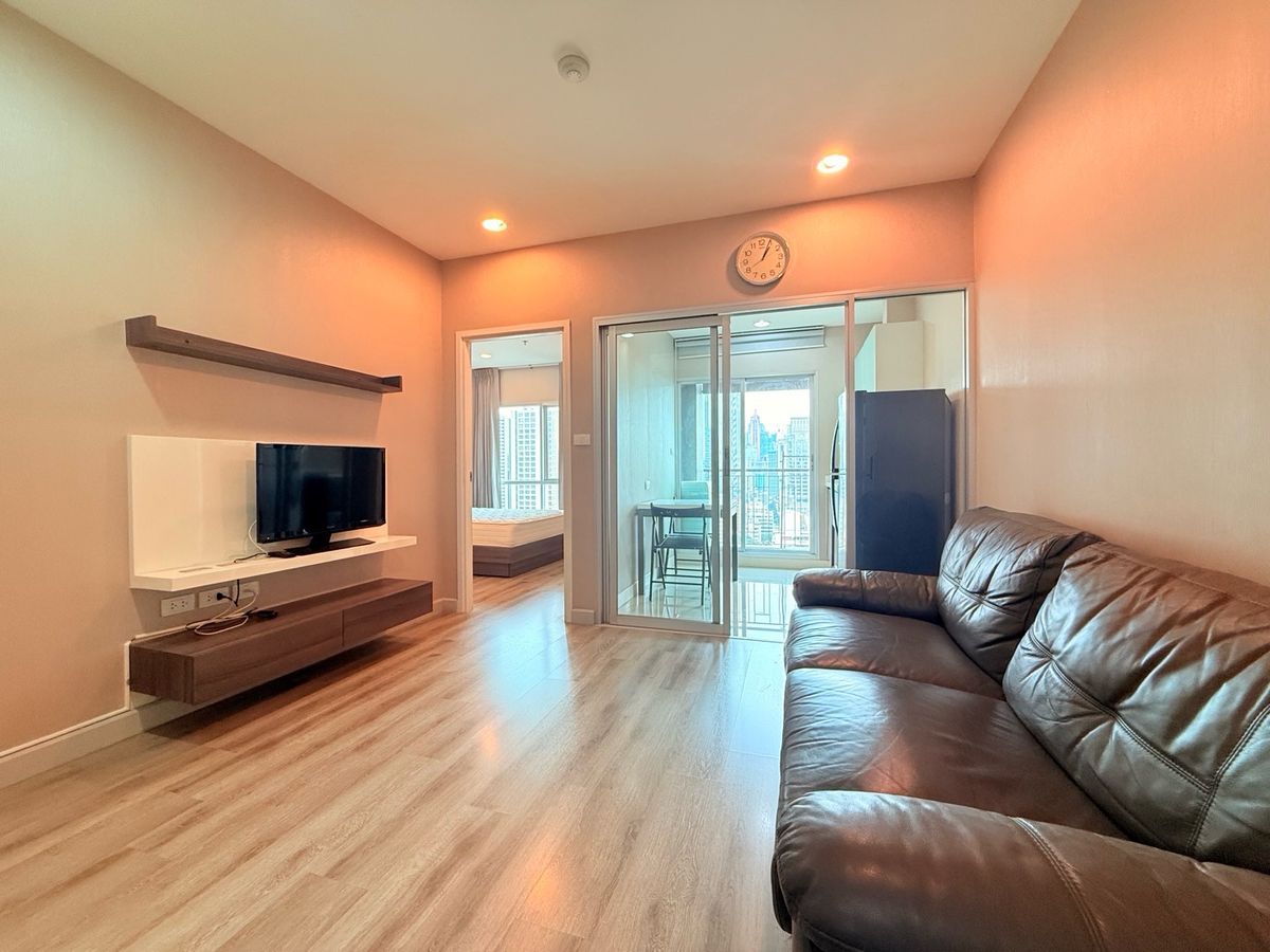 ให้เช่าคอนโดสาทร นราธิวาส : ให้เช่า 1 นอน Centric Sathorn St.Louis 39 ตรม ชั้นสูง BTS St.Louis 