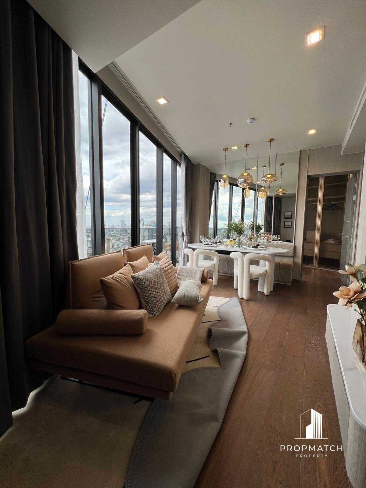 For RentCondoAri,Anusaowaree : ✨flash deal ✨ideo Q Victory (2Bed 1Bath 71SQM.) Completely decorated !! Only 60,000 baht per month Tel.0981315848 @PropMatch