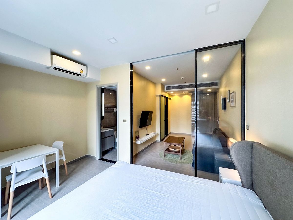 For RentCondoRama9, Petchburi, RCA : 🔥 Urgent! For Rent – ONE9FIVE Rama 9 | Fully Furnished, Ready to Move In🔥