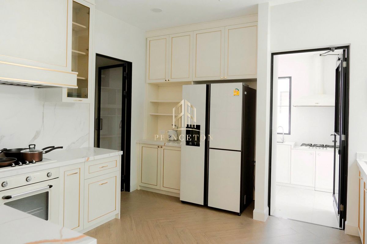 For SaleHousePattanakan, Srinakarin : Nantawan Rama 9 New Krungthepkreetha 📞092-4252445