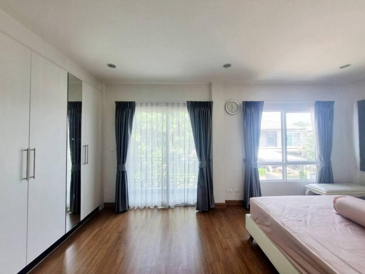 ขายบ้านนวมินทร์ รามอินทรา : 28/02/2026, ให้เช่า บ้านเดี่ยว The Centro วัชรพล 3 ห้องนอน พร้อมอยู่ ใกล้แฟชั่นไอส์แลนด์ เพียง 45,000 บาท/เดือน!