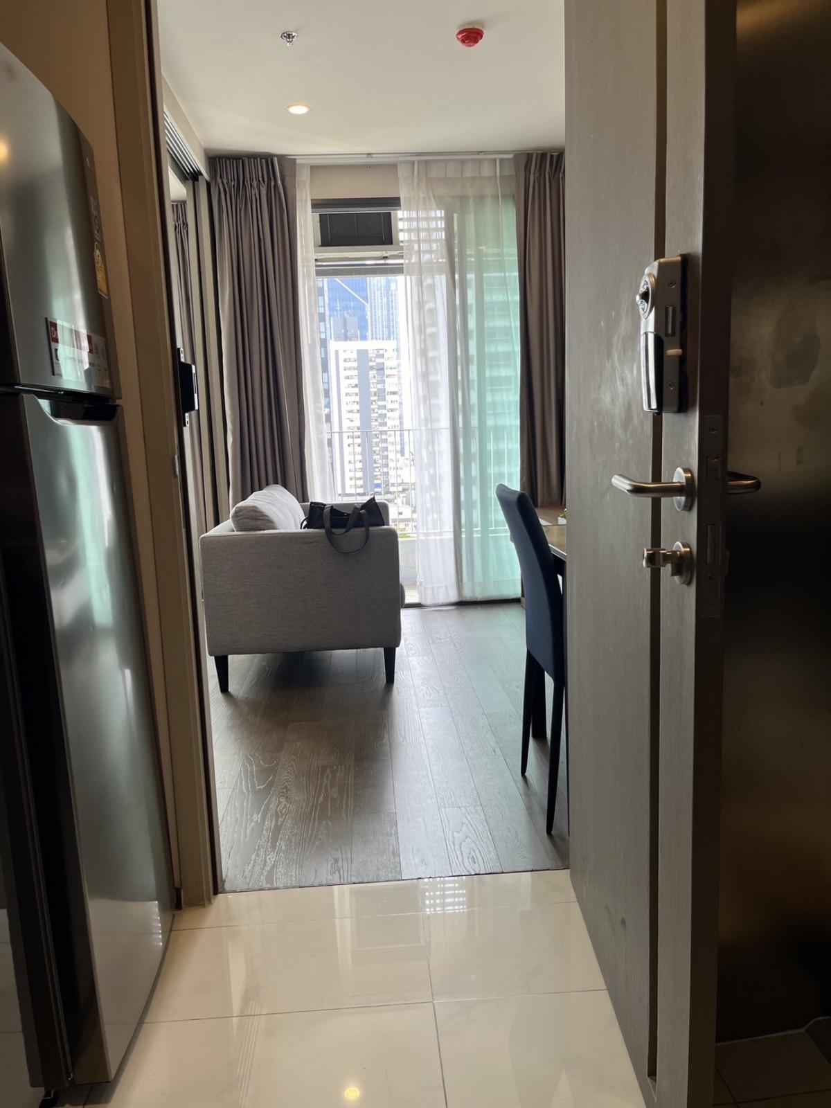 ให้เช่าคอนโดราชเทวี พญาไท : 03/04/2026, Ideo Q Siam-Ratchathewi 1Bed 19,000฿/month ใกล้ BTS ราชเทวี! 
Sky Pool วิว 360°, ฟรีฟิตเนส ครบทุกสิ่งที่คุณต้องการ! 0642748883