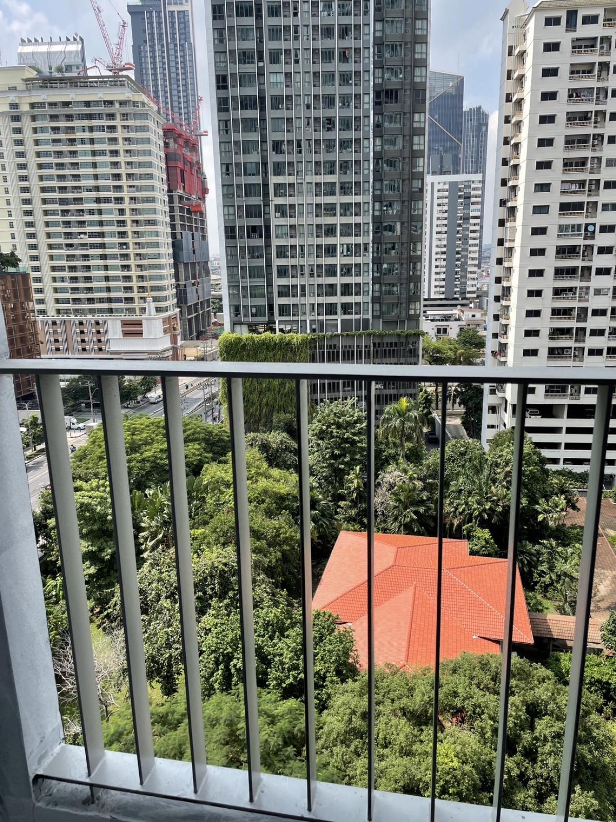 ให้เช่าคอนโดราชเทวี พญาไท : 03/04/2026, Ideo Q Siam-Ratchathewi 1Bed 19,000฿/month ใกล้ BTS ราชเทวี! 
Sky Pool วิว 360°, ฟรีฟิตเนส ครบทุกสิ่งที่คุณต้องการ! 0642748883