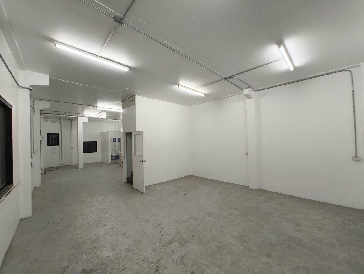 ให้เช่าอาคารพาณิชย์สีลม ศาลาแดง บางรัก : ให้เช่าอาคารพาณิชย์4ชั้น ทำเลทอง – ติดถนนพัฒน์พงศ์ ใกล้สีลม