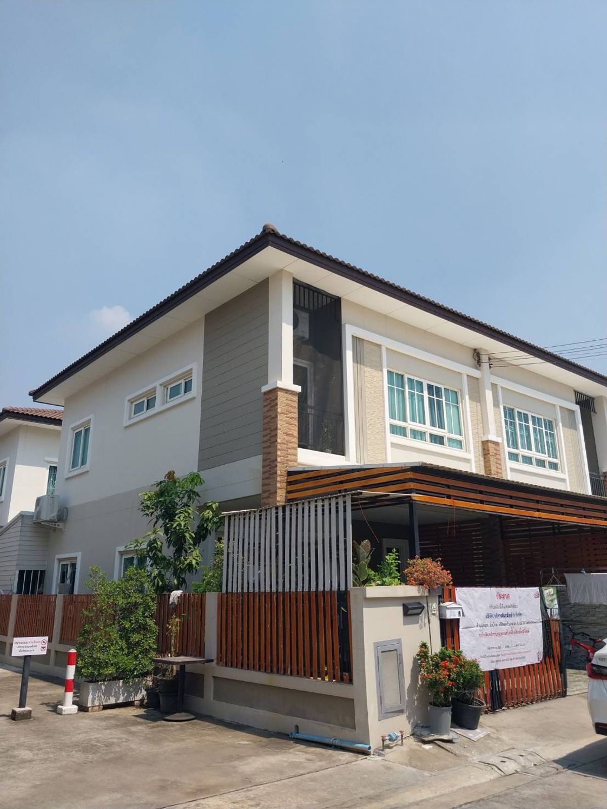 ขายทาวน์โฮมมีนบุรี-ร่มเกล้า : JK2 6466463 : เดอะ แพสเซจ รามอินทราคู้บอน	