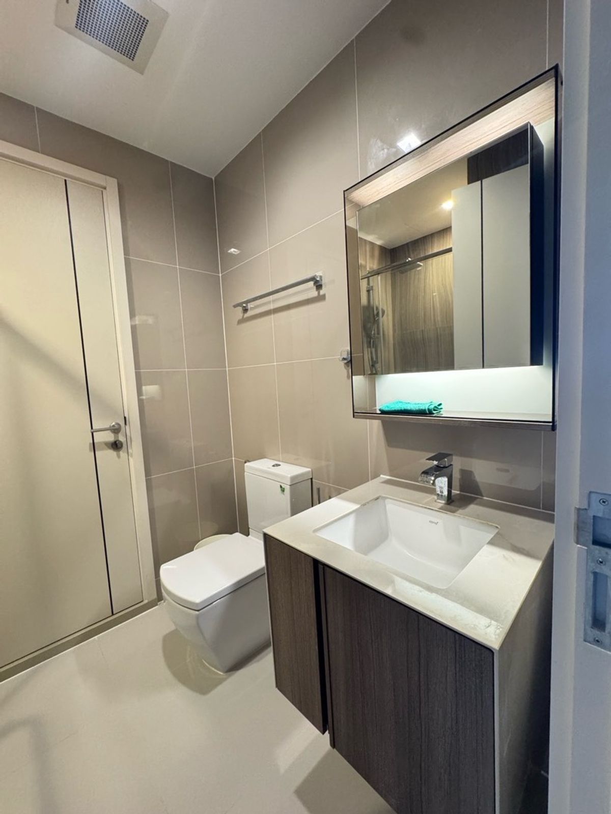 ให้เช่าคอนโดสะพานควาย จตุจักร : 📲LineID: @AgentCondo (With@ Ahead)🔥 The Line Phahol Padiphat🔥ห้องสวยมากกก🔥