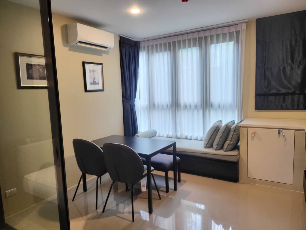 For RentCondoRatchadapisek, Huaikwang, Suttisan : !! Beautiful room for rent. Condo XT Huaykwang near MRT Huai Khwang.
