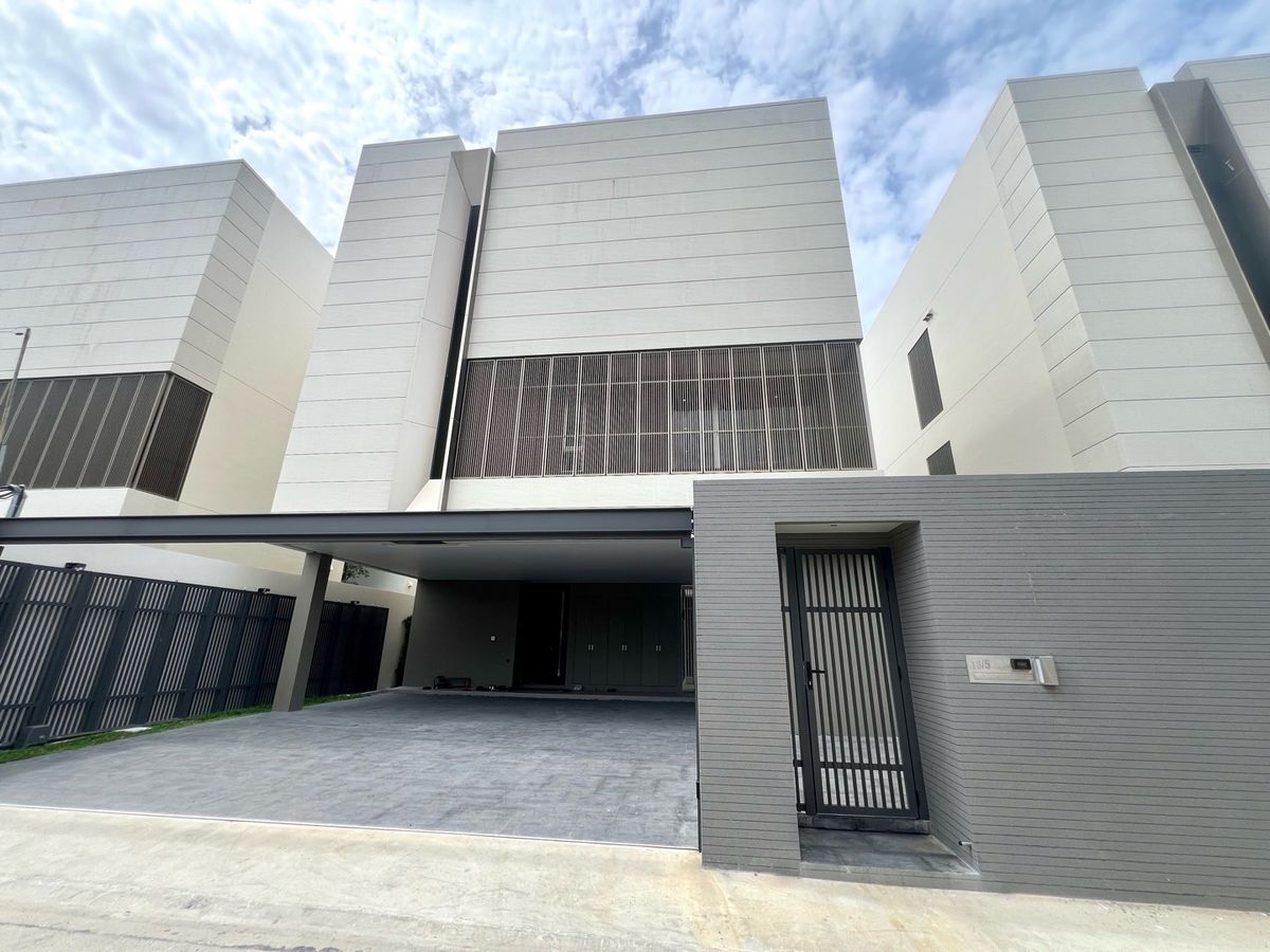 ขายบ้านเกษตร นวมินทร์ ลาดปลาเค้า : 🏡Providence Lane Kaset – Nawamin บ้านเดี่ยว 3 ชั้น 532 ตร.ม. 4 ห้องนอน 5 ห้องน้ำ มีลิฟท์+สระว่ายน้ำ เริ่ม 35 ล้าน เท่านั้น 📲 095-9299924 (K.เบนซ์) 