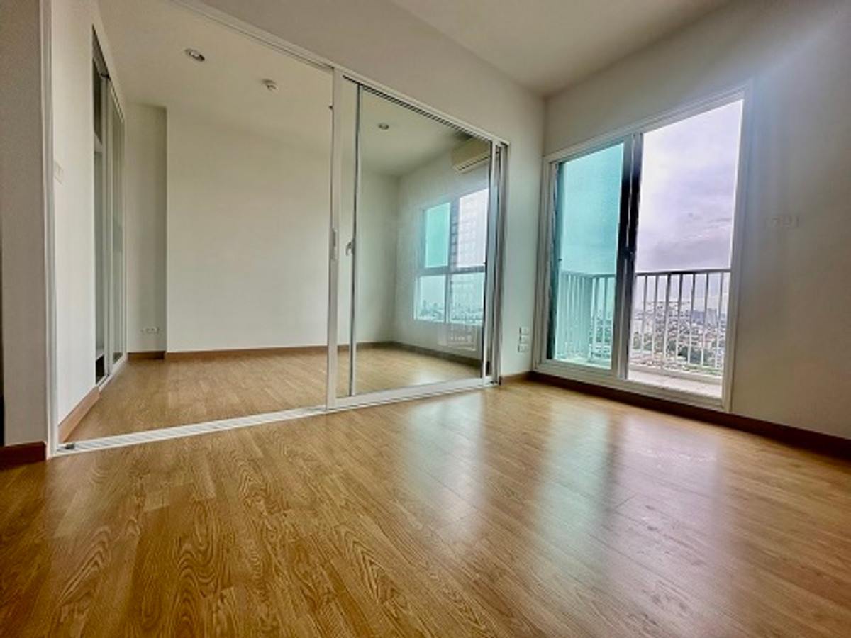 For SaleCondoBang Sue, Wong Sawang, Tao Pun : 🎯 Selling below appraised value and market price, The Parkland Ratchada-Wong Sawang | New room, 17th floor, open view, next to MRT, only 5 minutes, only 1.85 million, suitable for buying for children/investing, great.