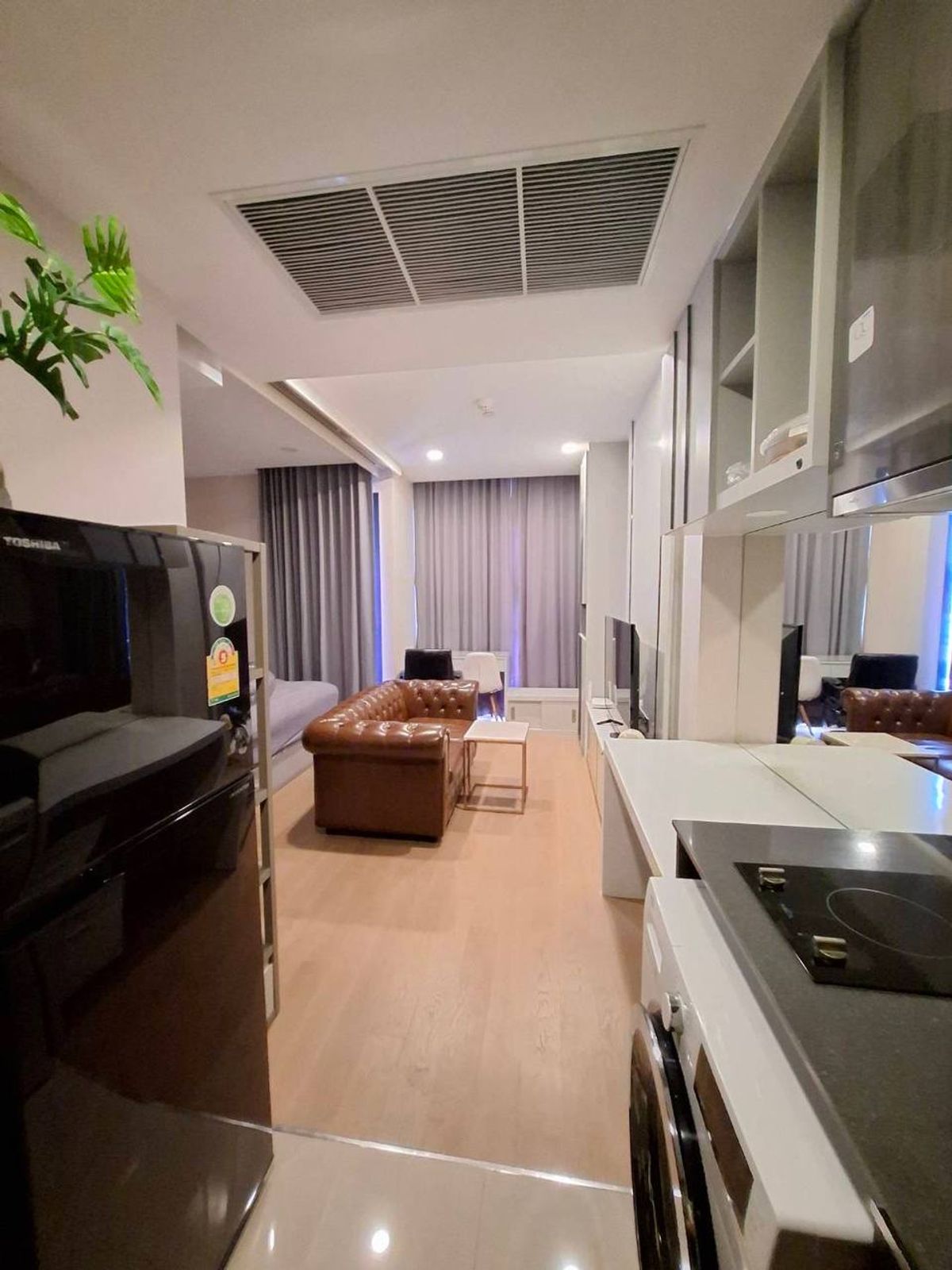 For RentCondoSiam Paragon ,Chulalongkorn,Samyan : Ashton Chula Silom【𝐑𝐄𝐍𝐓】🔥Sleek and sophisticated, with a modern, premium design from every angle🔥  Contact Line ID: @hacondo