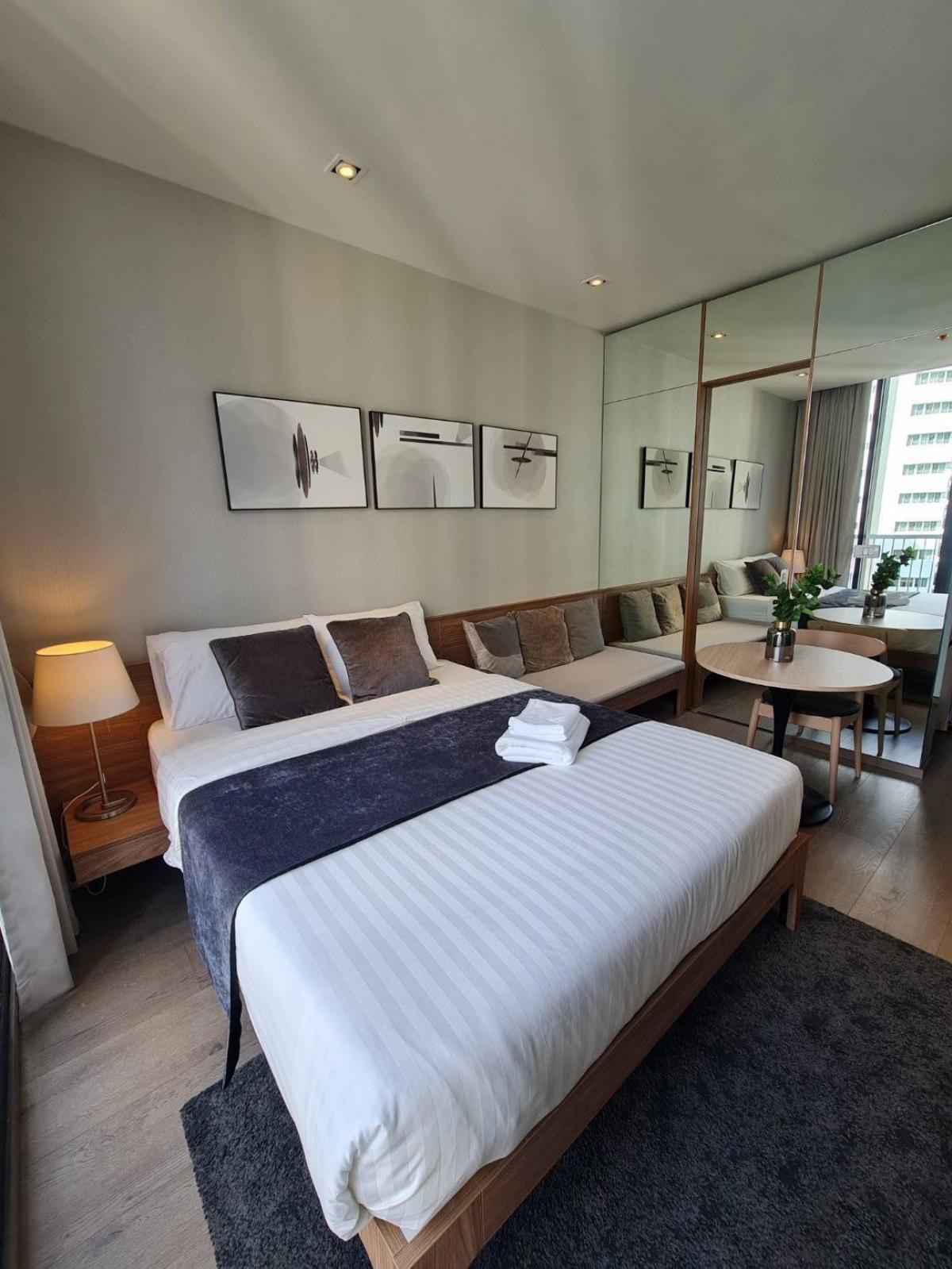 ให้เช่าคอนโดสุขุมวิท อโศก ทองหล่อ : New room for rent Park Origin Phrom Phong full furnished ready to move in