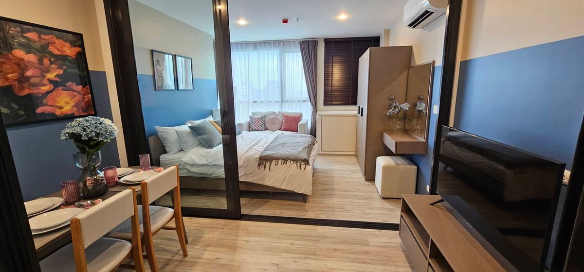 For RentCondoRatchadapisek, Huaikwang, Suttisan : !! Beautiful room for rent. Condo XT Huaykwang near MRT Huai Khwang.
